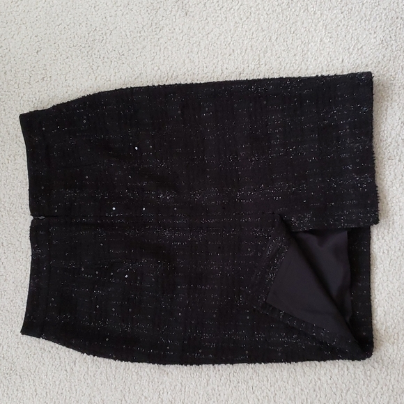 Ann Taylor sequined skirt, black Sz 10 nwt - Picture 2 of 3
